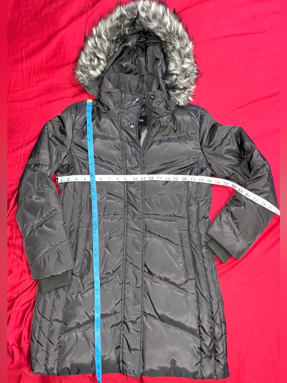 London Fog Black Puffer Jacket with Grey Faux Fur Trim—Like New—Petite Medium